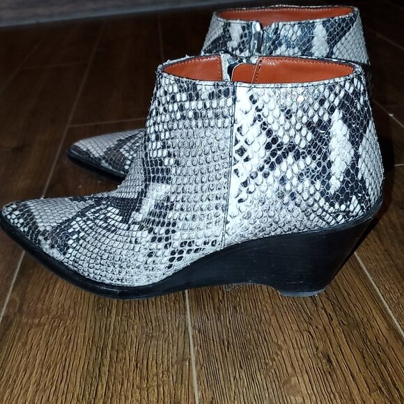 Acne Studios Snakeskin Leather Ankle Boots - Picture 4 of 8